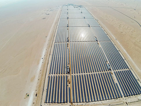ドバイの太陽光発電所は、2030 年までに 5 GW に到達することを目指しています
