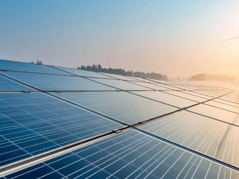 インドは、MNRE プログラムに基づく太陽光発電 DCR の遵守に対する厳重な警戒を改めて表明