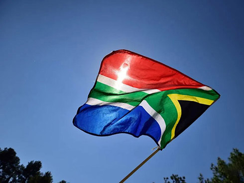 南アフリカが1GWのPVソーラー入札を開始
