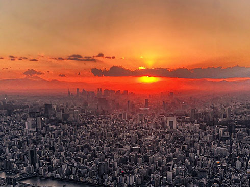 東京都、新築ビルや住宅の太陽光発電義務化に向けて準備中